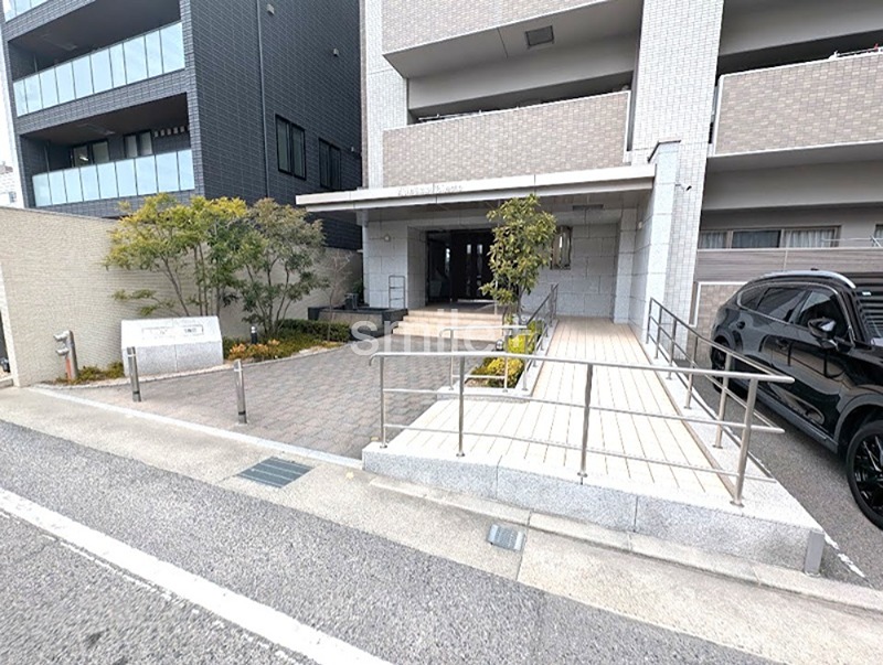 アルファステイツ問屋町 共用部写真（エントランス）