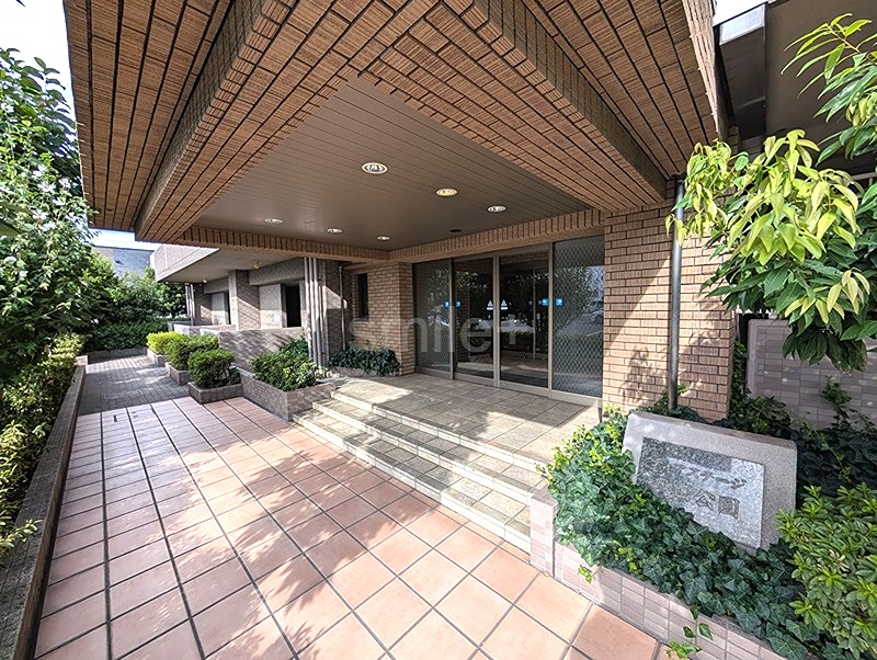 ディアステージ奥田公園 共用部写真(エントランス)