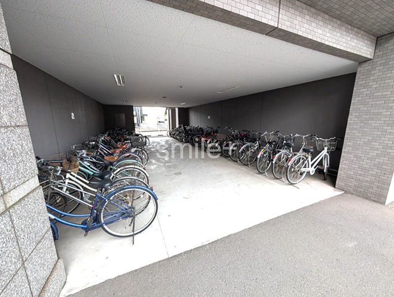 フローレンス野田グランドアーク弐番館 共用部写真（駐車場）
