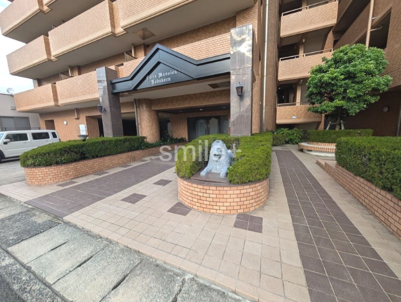 ライオンズマンション野田公園 共用部写真（エントランス）