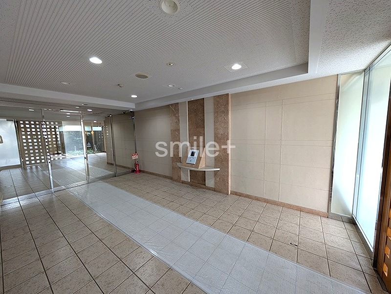 フォレストビュータワー鹿田壱番館 共用部写真（ロビー）