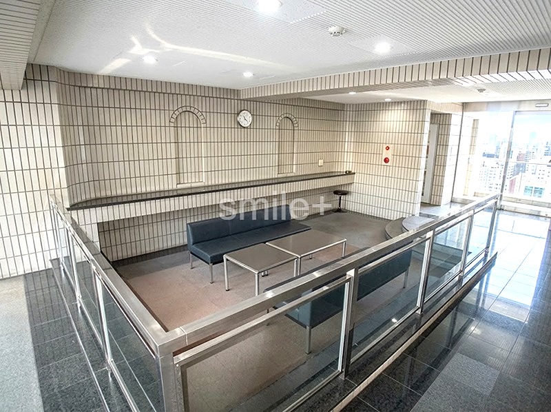 アルファステイツ老松町 共用部写真（ロビー）