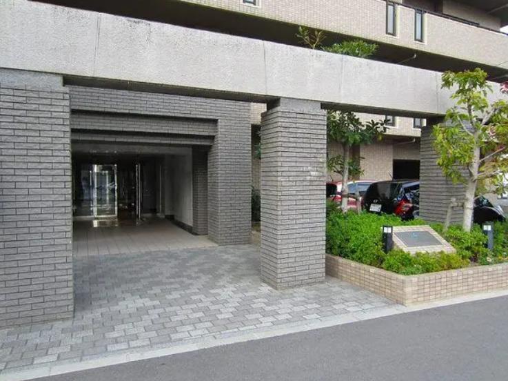 サーパス東古松通り エントランス