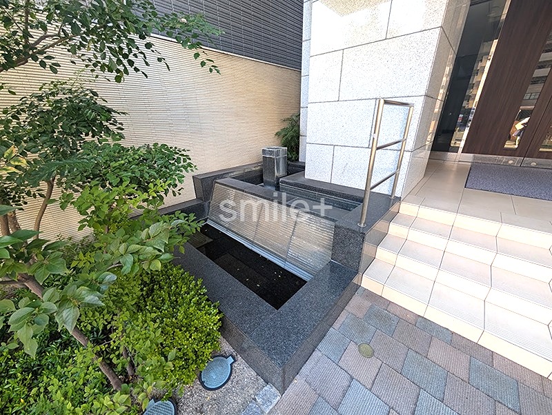 アルファステイツ問屋町 共用部写真（エントランス）